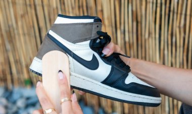 How Do I Wash My Sneakers